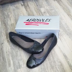 Black Aerosole flats